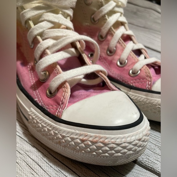Converse All Star Chuck Taylor High Tops Women’s Pink Ombré Watercolor Sunset 6 - Picture 10 of 14